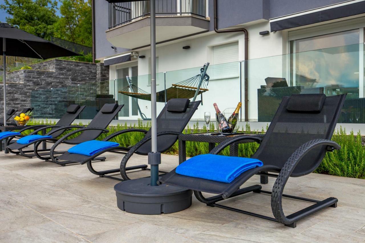 Luxury Apartment La Es Marcelji Exterior photo